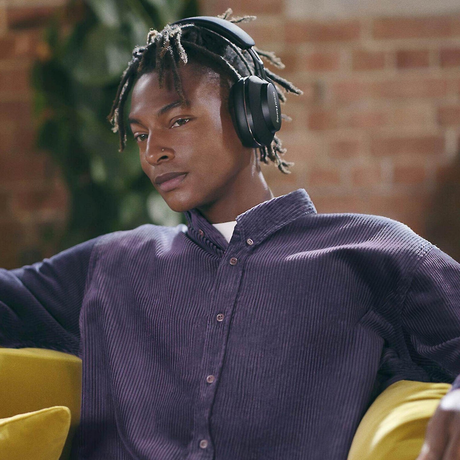 Bowers & Wilkins PX7 S2 - Noise-Canceling Wireless Over-Ear Headphones - Vital Technologies LLC